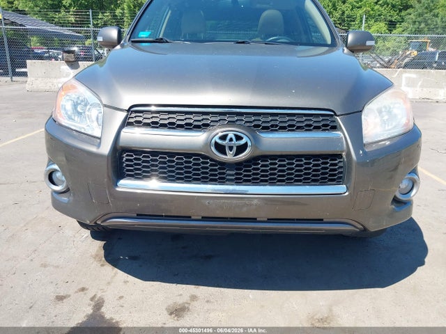Toyota RAV4 Limited