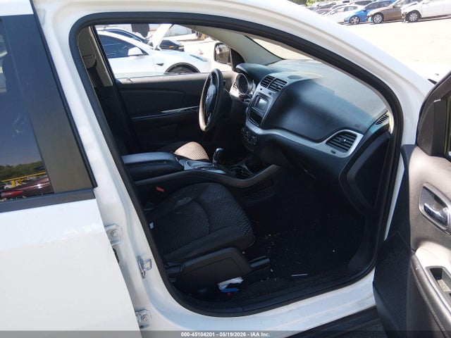 Dodge Journey Se