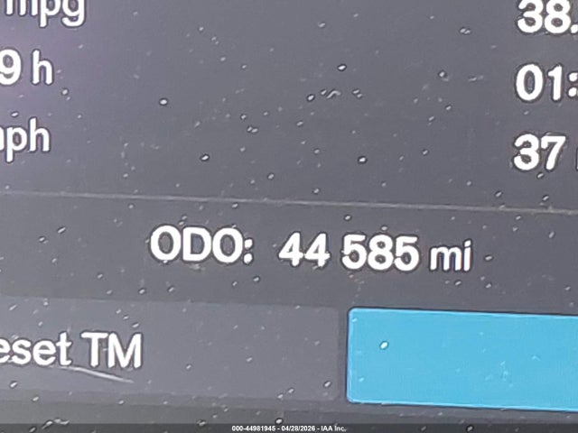 Volvo S60 B5 Plus Dark Theme