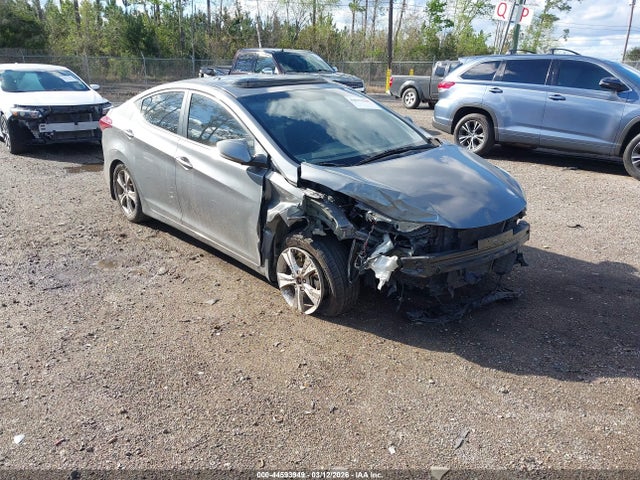 Salvage Hyundai ELANTRA Image