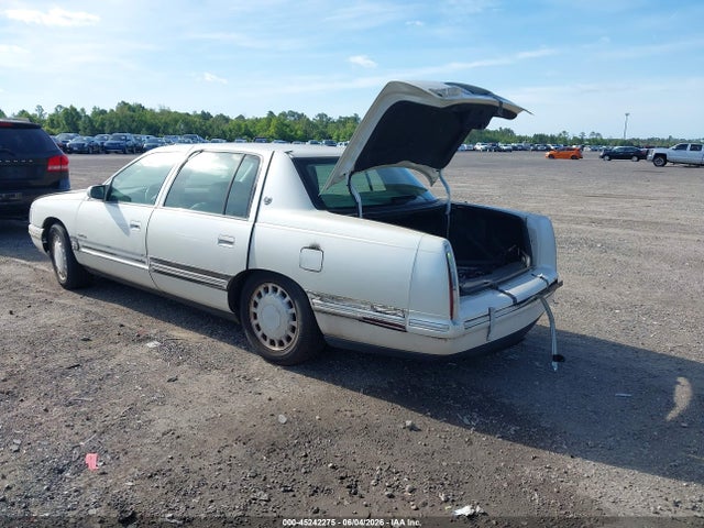 Cadillac DeVille Standard