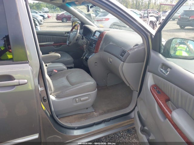 Toyota Sienna Xle Limited