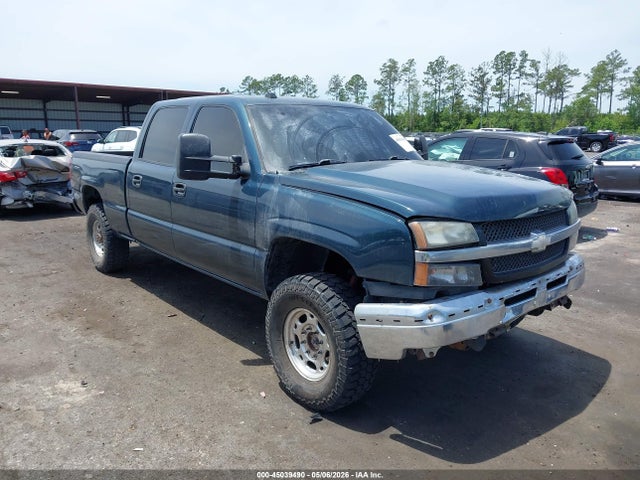 Salvage Chevrolet Silverado 2500 Image