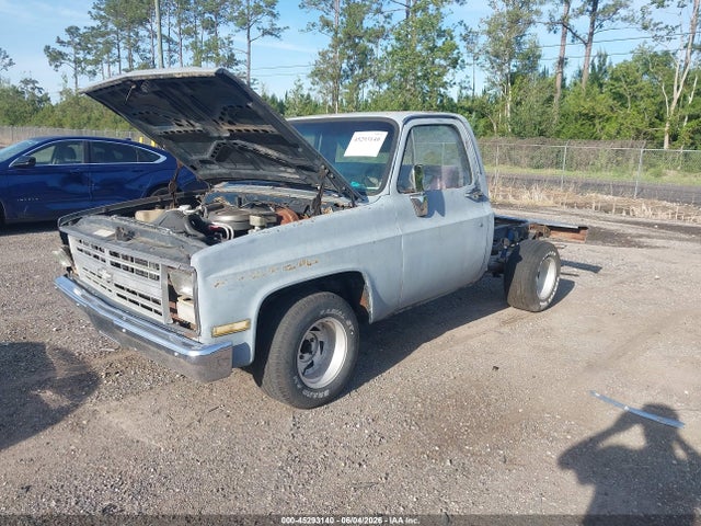 Chevrolet R10