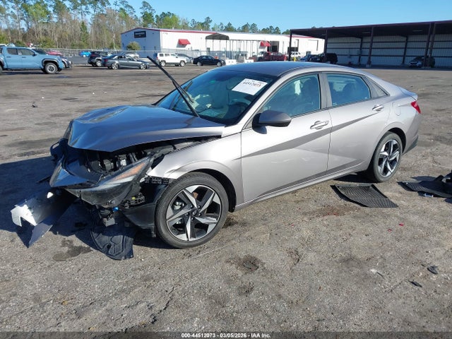 Hyundai ELANTRA Sel