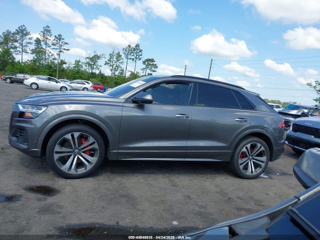 Audi Q8 55 Premium