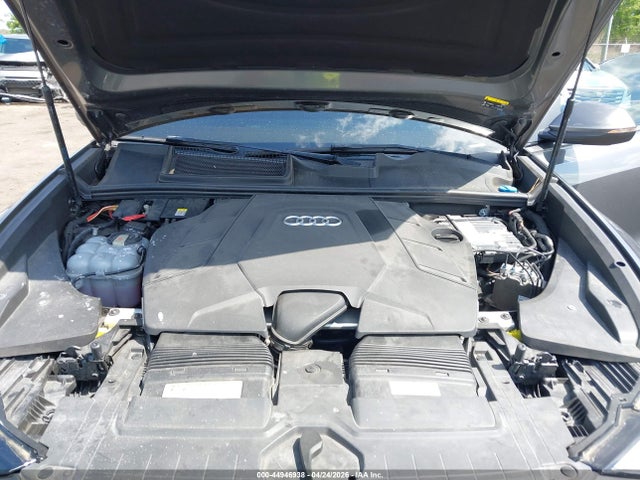 Audi Q8 55 Premium