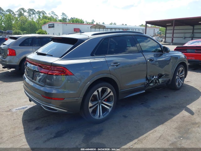 Audi Q8 55 Premium