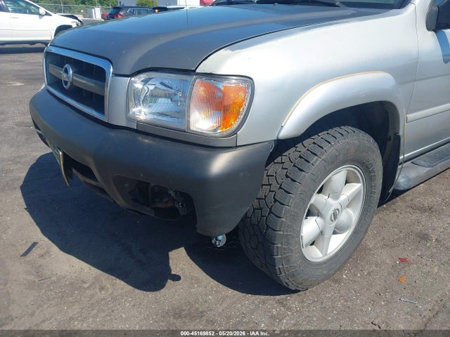 Nissan Pathfinder Se