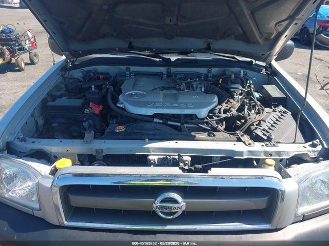 Nissan Pathfinder Se