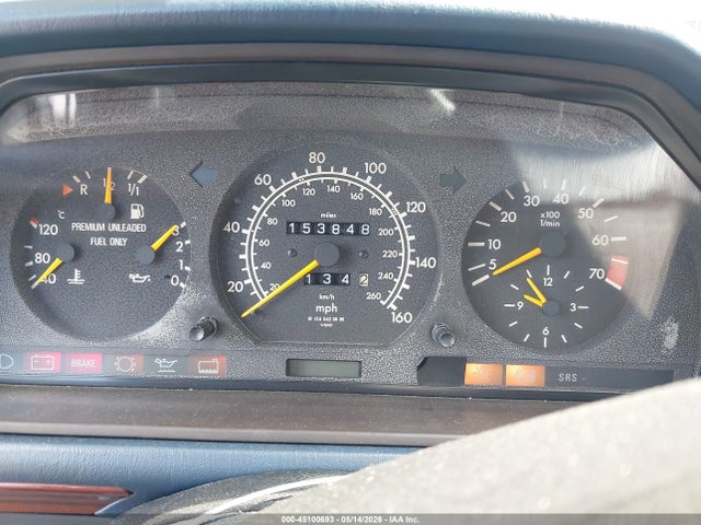 Mercedes-Benz 300 E