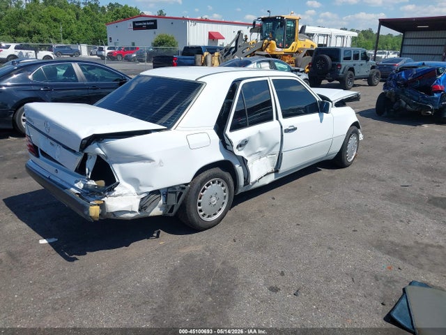 Mercedes-Benz 300 E