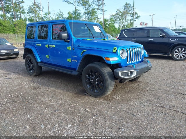 Salvage Jeep Wrangler Image