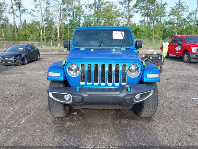 Jeep Wrangler Sahara 4x4