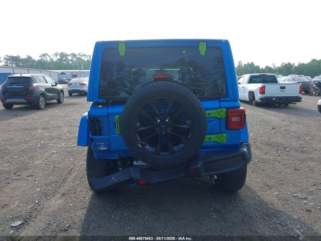 Jeep Wrangler Sahara 4x4