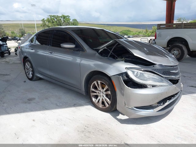 Salvage Chrysler 200 Image