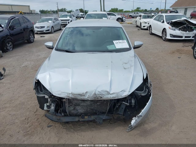Volkswagen Passat 1.8t S