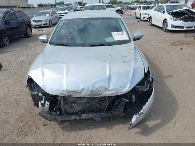 Volkswagen Passat 1.8t S
