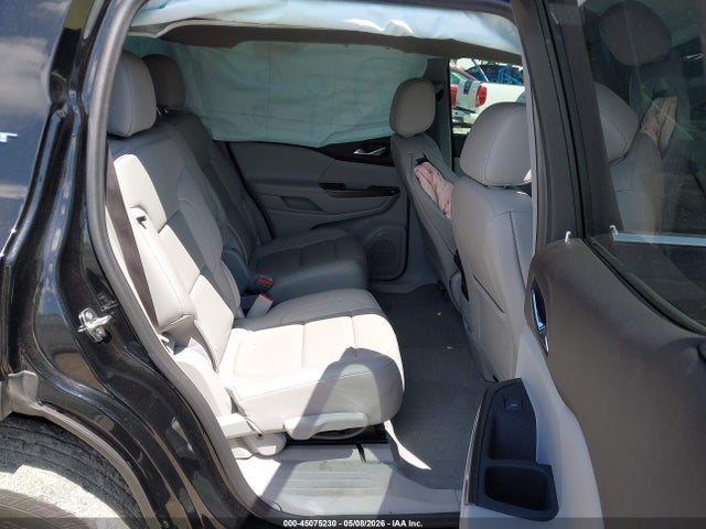 GMC Acadia Fwd Slt