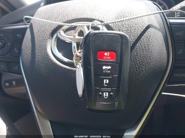 Toyota Camry Le