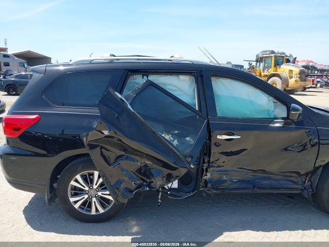 Nissan Pathfinder Sl
