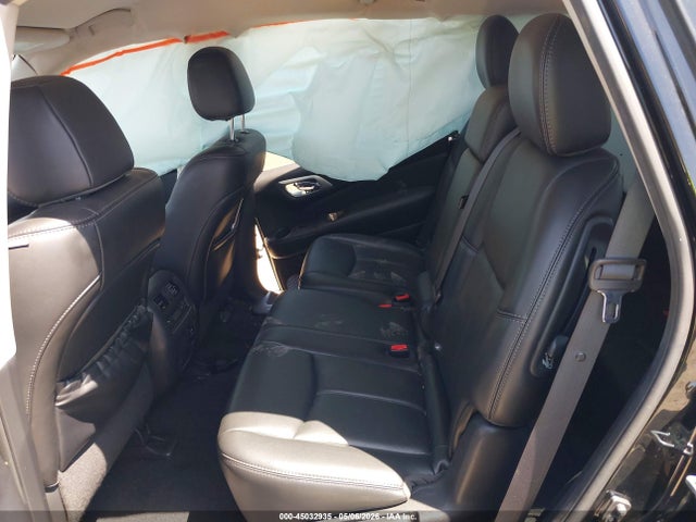 Nissan Pathfinder Sl