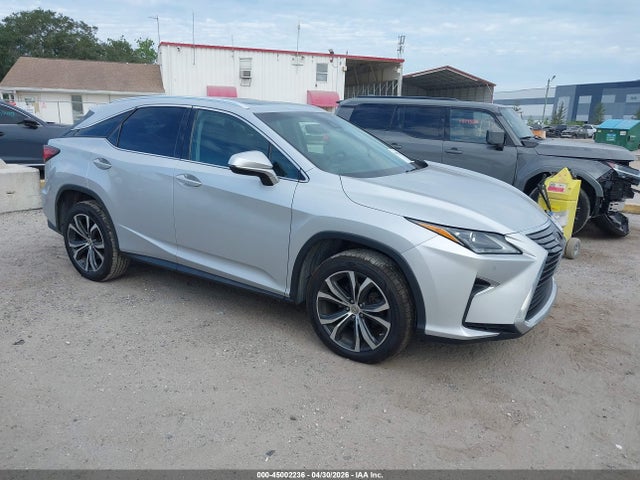 Salvage Lexus RX Image