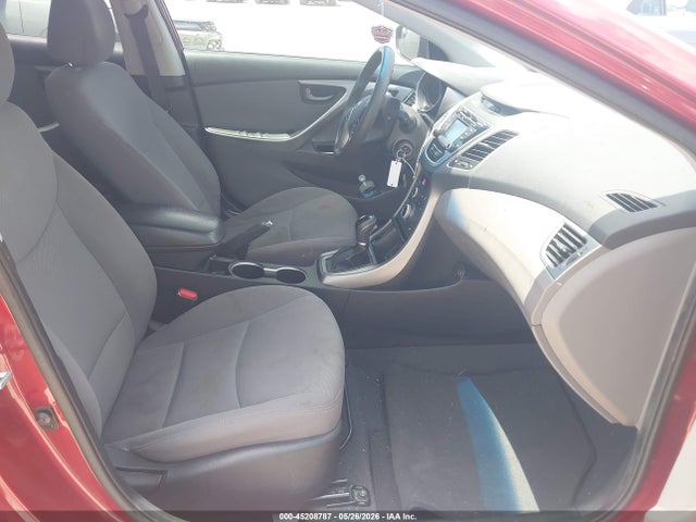 Hyundai ELANTRA Se