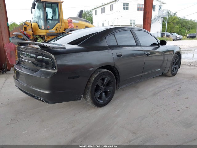 Dodge Charger Se