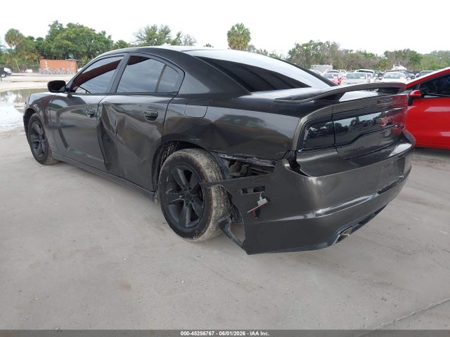 Dodge Charger Se