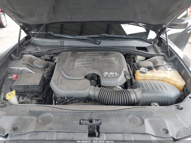 Dodge Charger Se