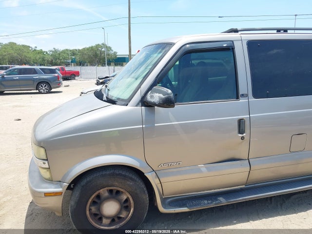 Chevrolet Astro Ls