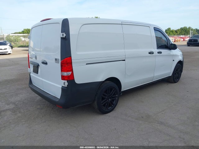 Mercedes-Benz Metris