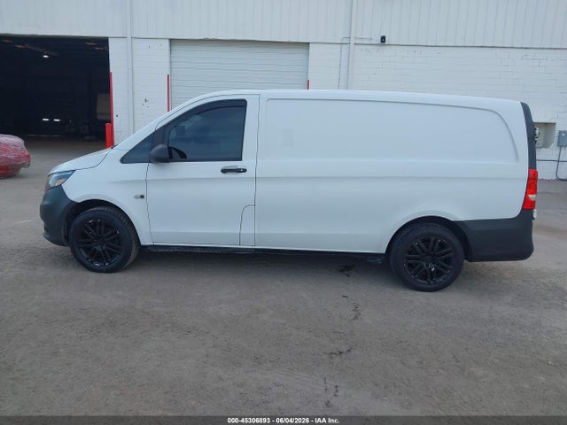 Mercedes-Benz Metris