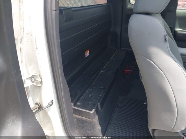 Toyota Tacoma Sr