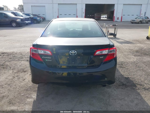 Toyota Camry Se