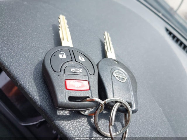 Nissan Versa 1.6 Sv