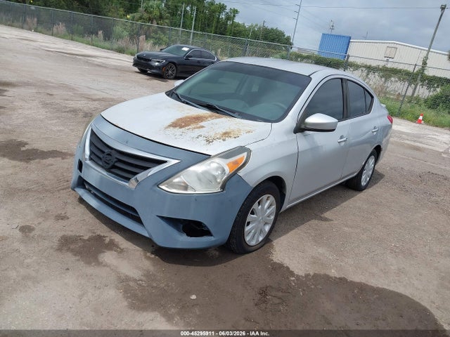 Nissan Versa 1.6 Sv