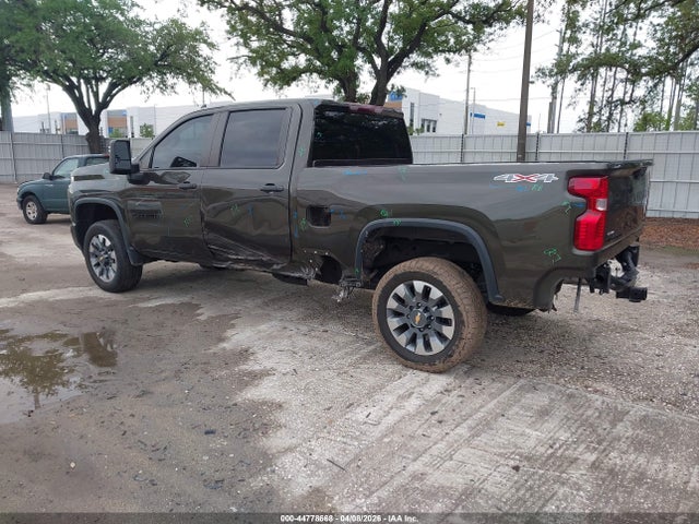 Chevrolet Silverado 2500 4wd  Standard Bed Custom