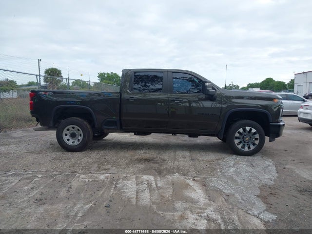 Chevrolet Silverado 2500 4wd  Standard Bed Custom