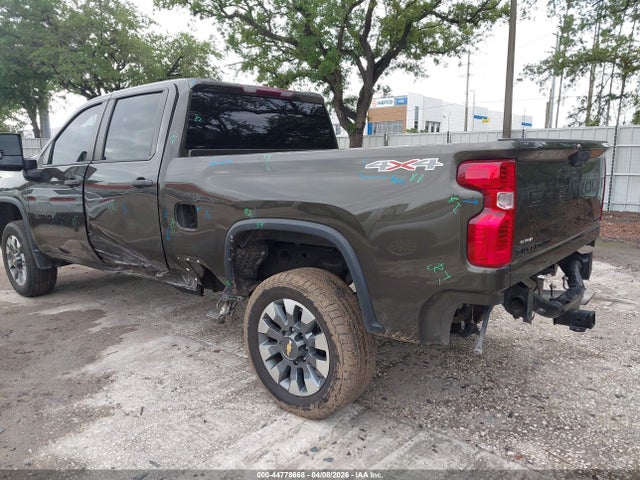 Chevrolet Silverado 2500 4wd  Standard Bed Custom