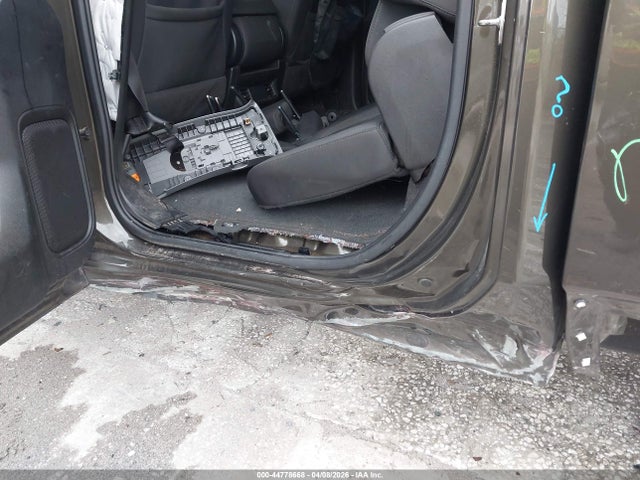 Chevrolet Silverado 2500 4wd  Standard Bed Custom