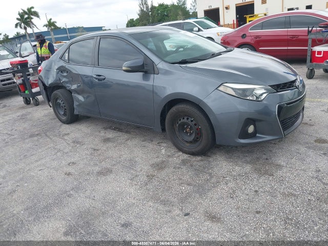 Salvage Toyota Corolla Image