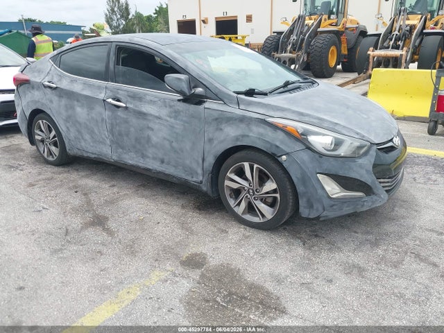 Salvage Hyundai ELANTRA Image