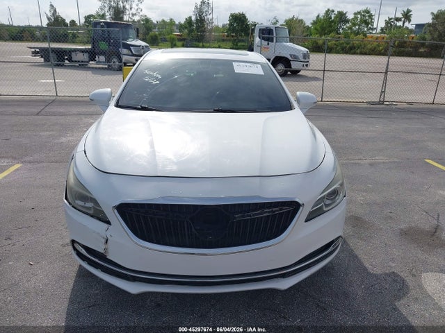 Buick LaCrosse Essence