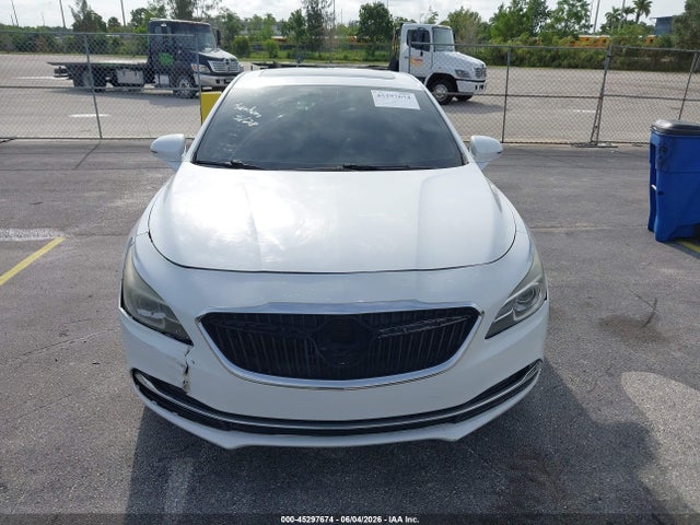 Buick LaCrosse Essence