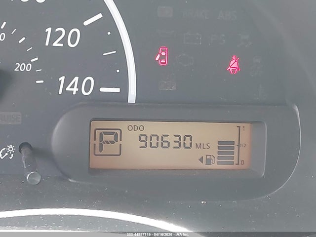 Nissan Versa 1.6 S+