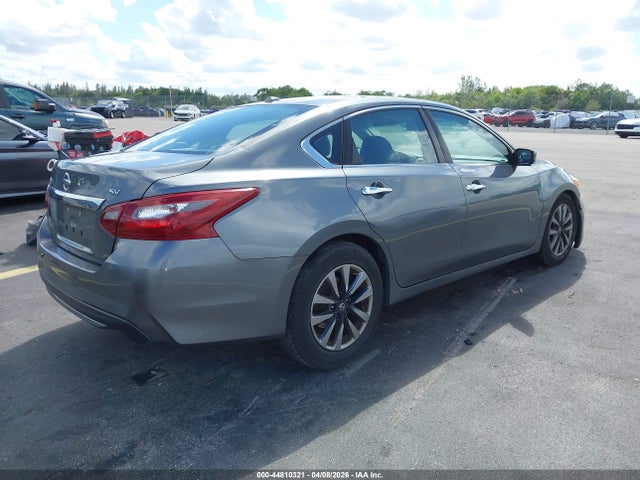 Nissan Altima 2.5 Sv