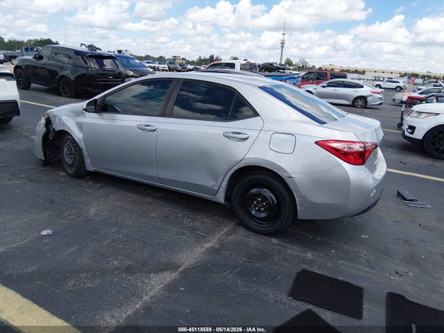 Toyota Corolla Le