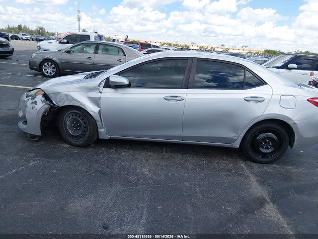 Toyota Corolla Le